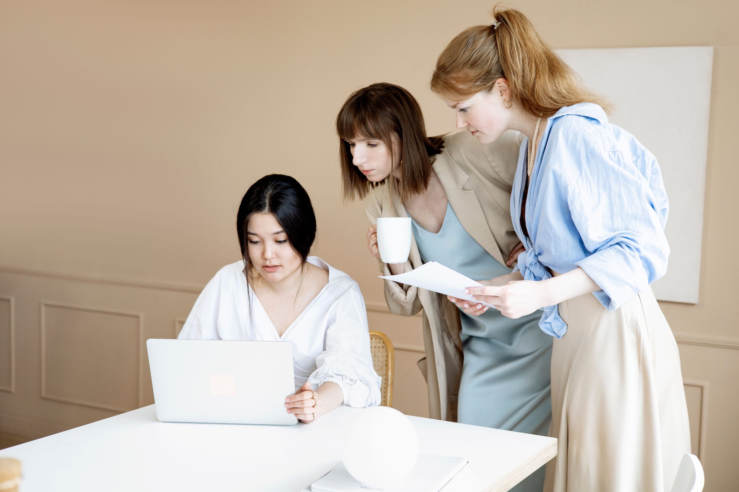 retrouvez les entreprises du Var sur annuaire.varwebinfos.com