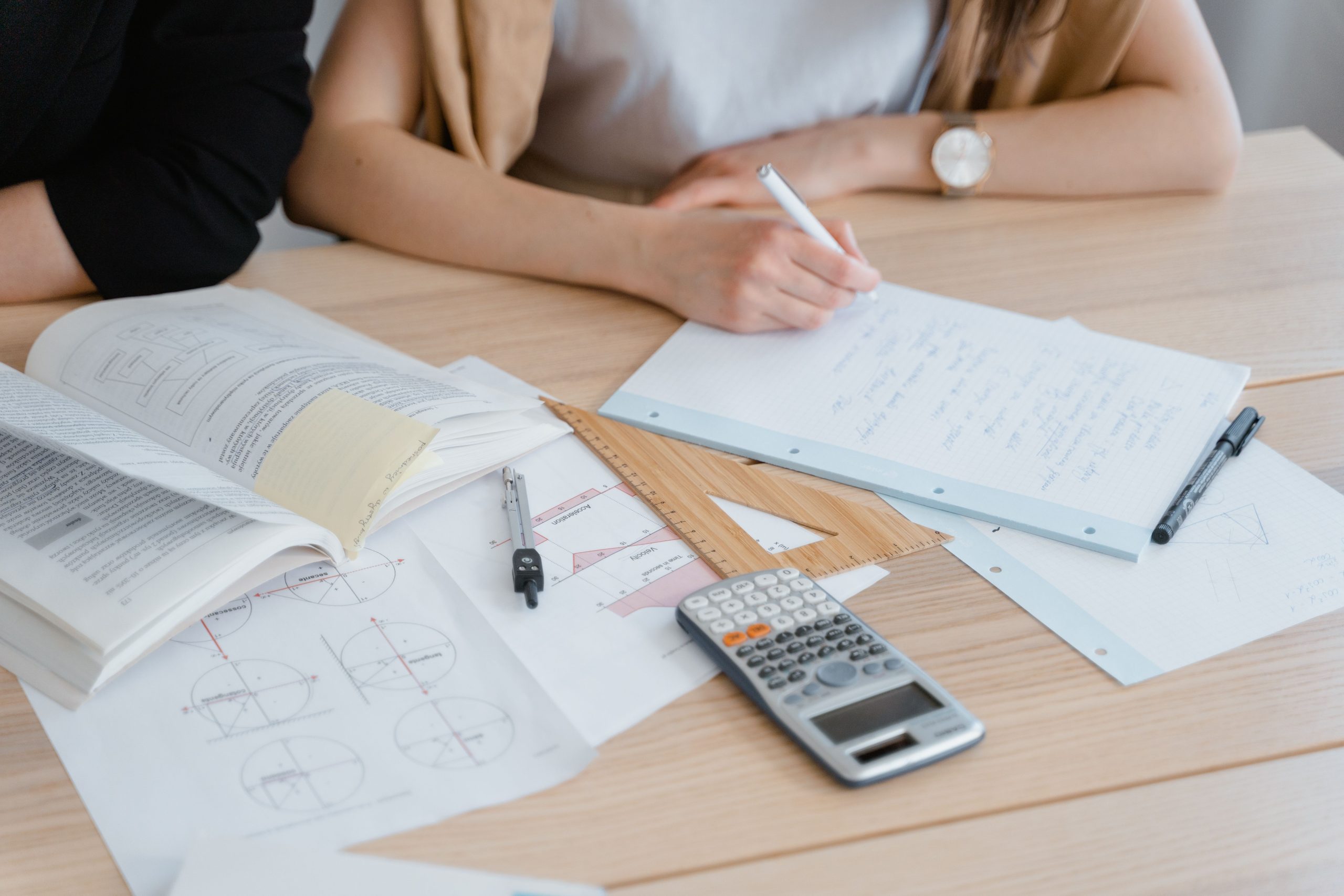 Les préparations aux concours Puissance 11 et Avenir proposées par le Cours Thalès